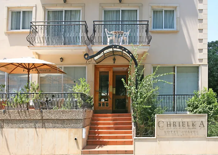 Chrielka Hotel